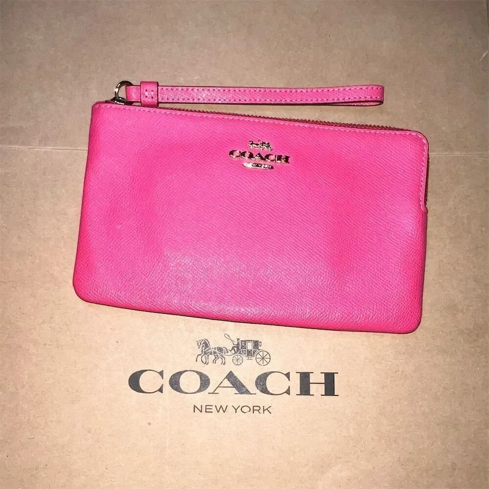 COACH Large Corner Zip Wristlet & Phone Wallet in Pink w Gold Hardware AUTHENTIC